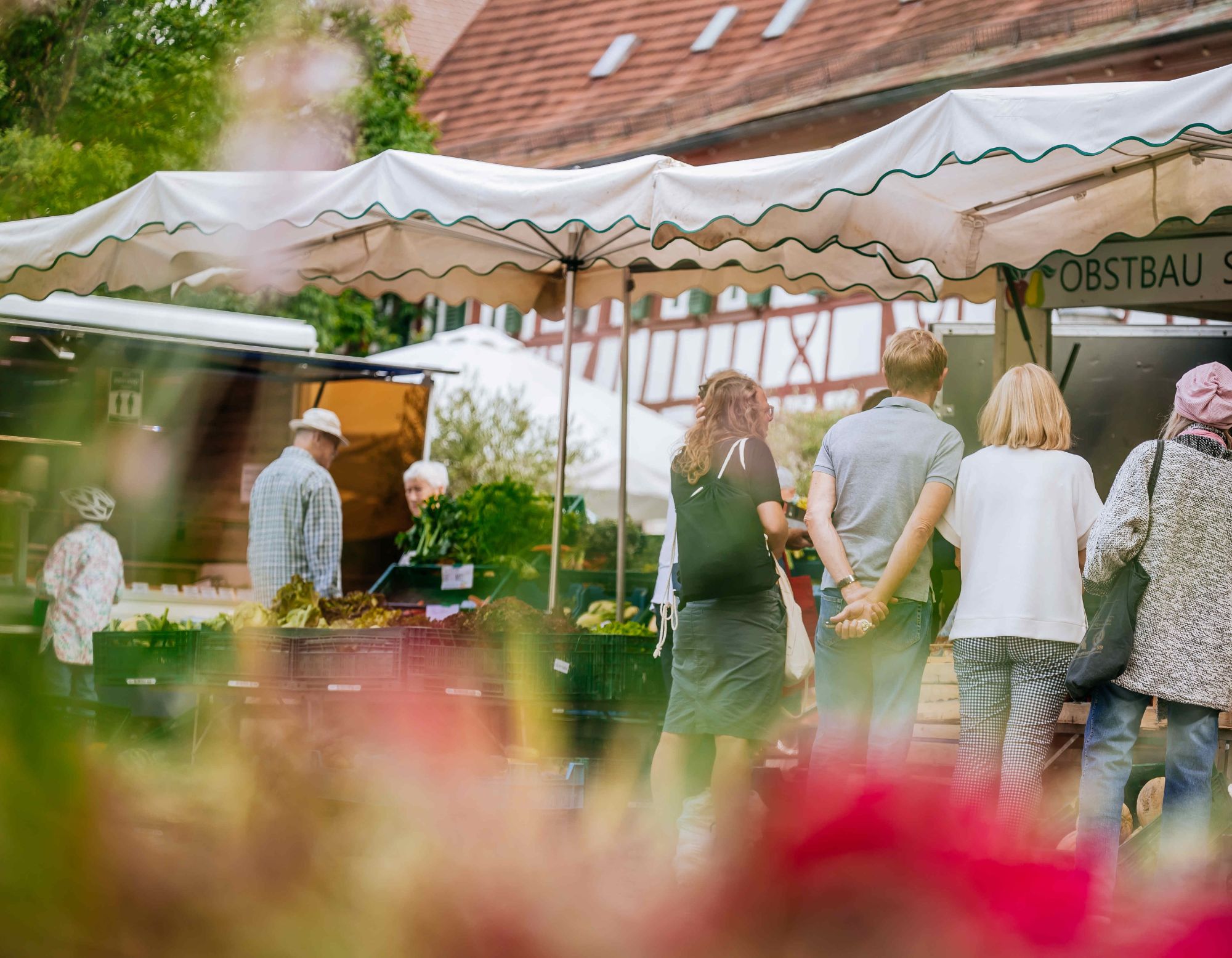 Ein Wochenmarkt in Öhringen